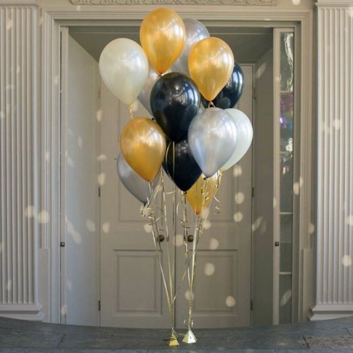 Фонтан шаров "Фаерворк" в Орле