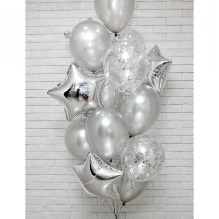 Фонтан шаров "Сильвер мун" в Орле