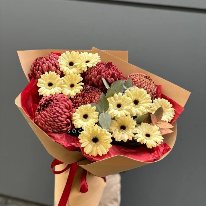 Букет гербер и хризантем Бигуди в Орле