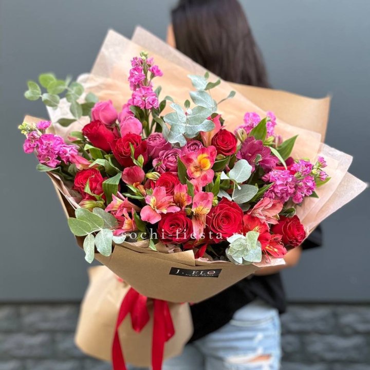 Дизайнерский букет №3 в Орле