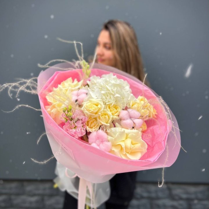 Букет "Кети долу" в Орле