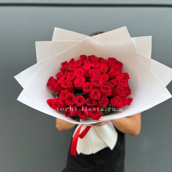 51  красная роза в Орле