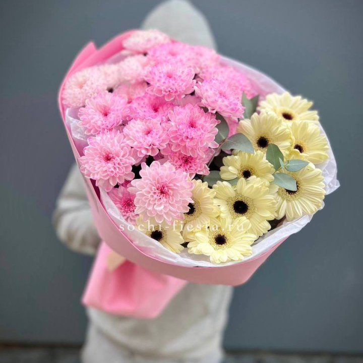 Дуо хризантем и гербер в Орле