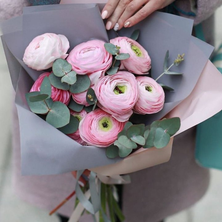 Ранункулюсы с эвкалиптом №1 в Орле