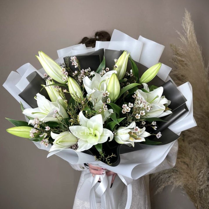 Букет лилий Снежная королева в Орле