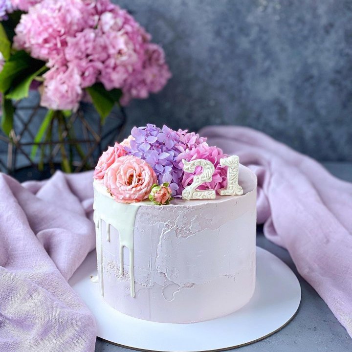 Торт с цифрой в Орле