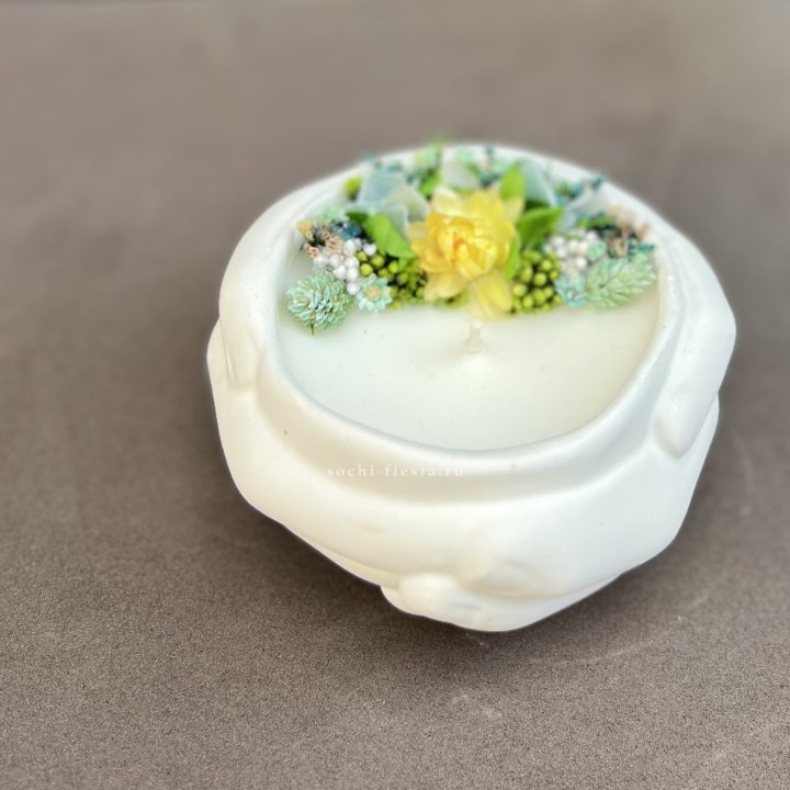 Свеча ароматическая в гипсе Руки в Орле