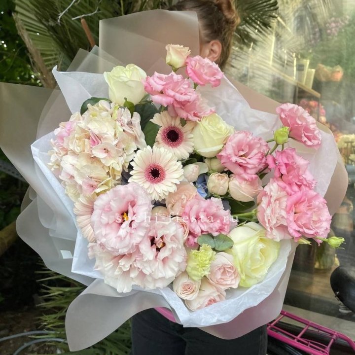 Дизайнерский букет "Лаундж пак" в Орле