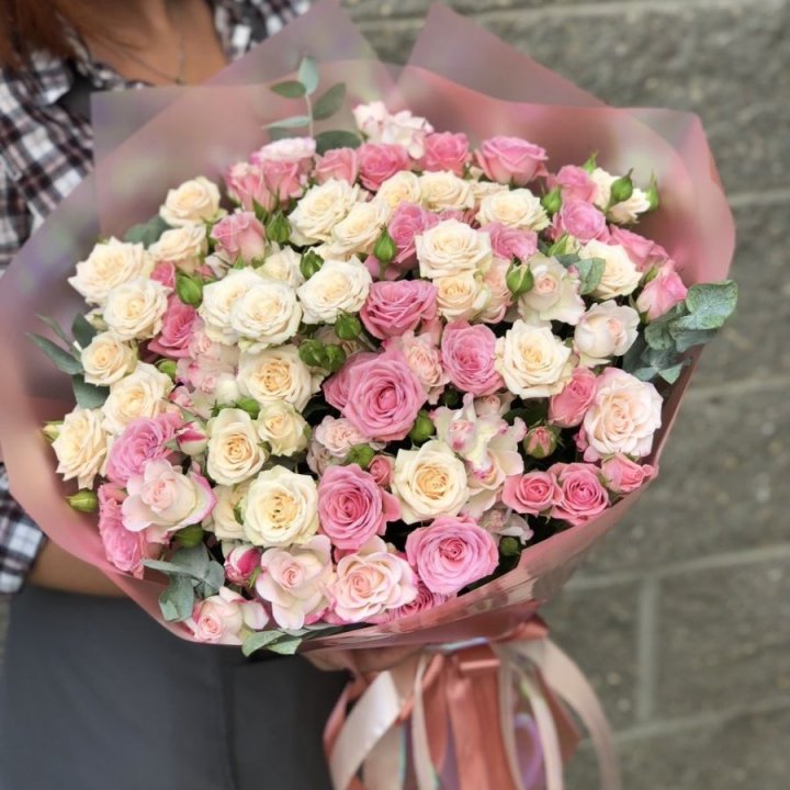 21 кустовая роза в Орле