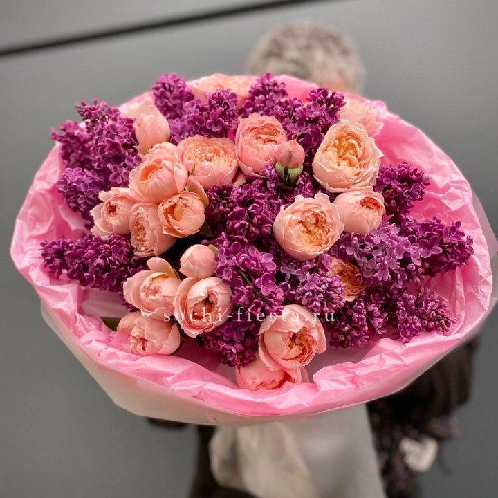  Дуо букет из кустовых роз и сирени в Орле