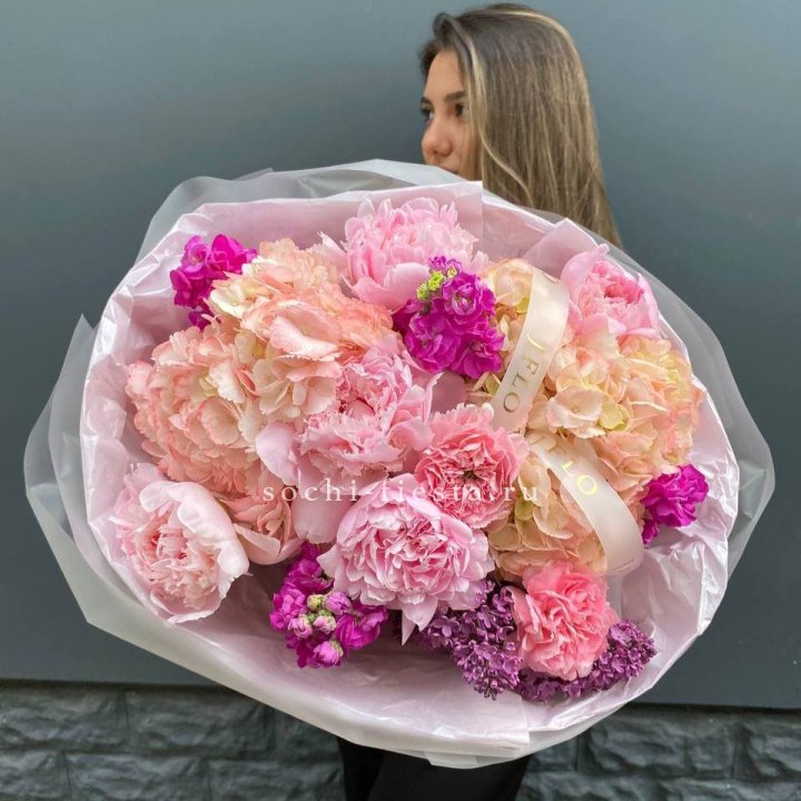  Букет "Фловер пионс" в Орле