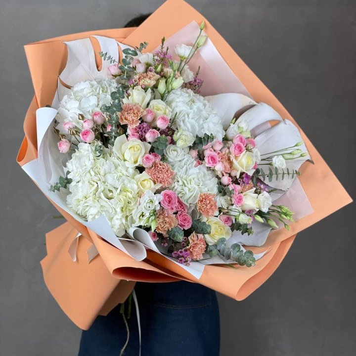 Макси-букет кремовый в Орле