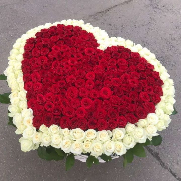 333 розы в корзине в Орле