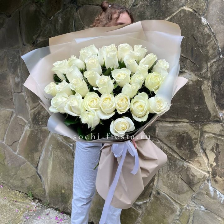 35 голландских роз в Орле