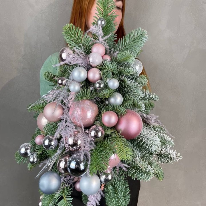 Новогодняя елочка "Розе голд" в Орле
