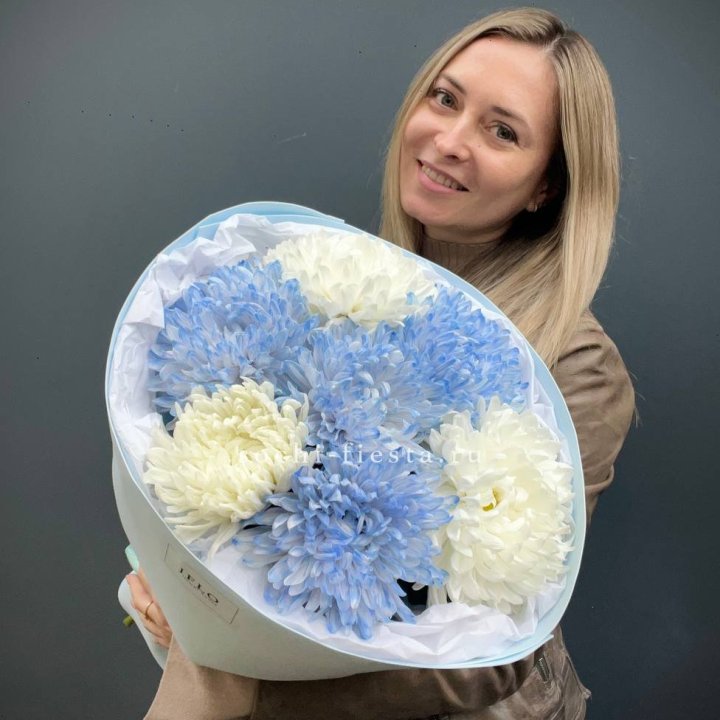 Букет из 7 хризантем  в Орле