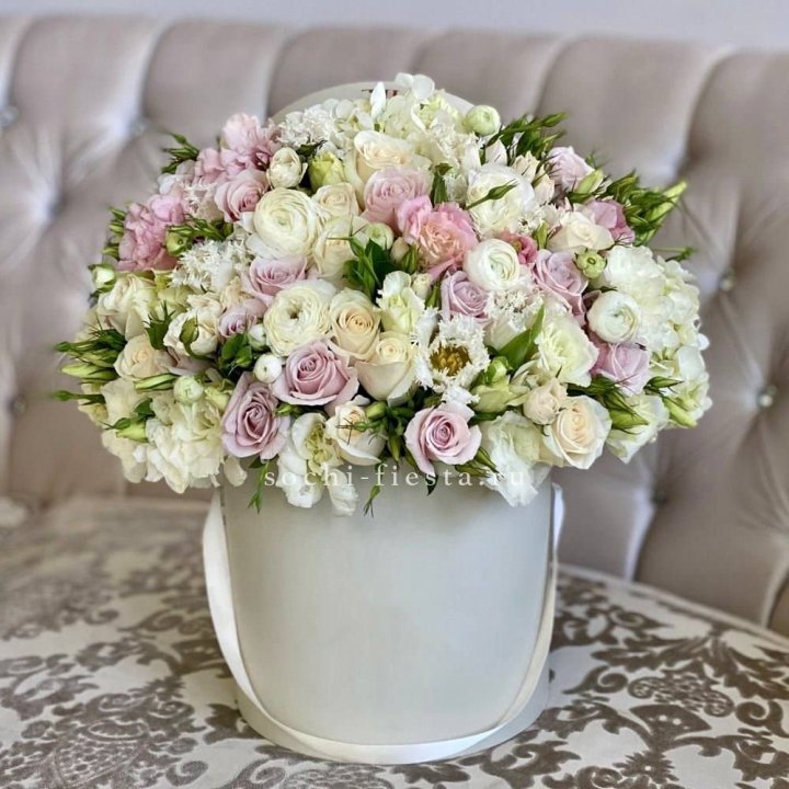 Цветочный бокс "Ловинг" в Орле