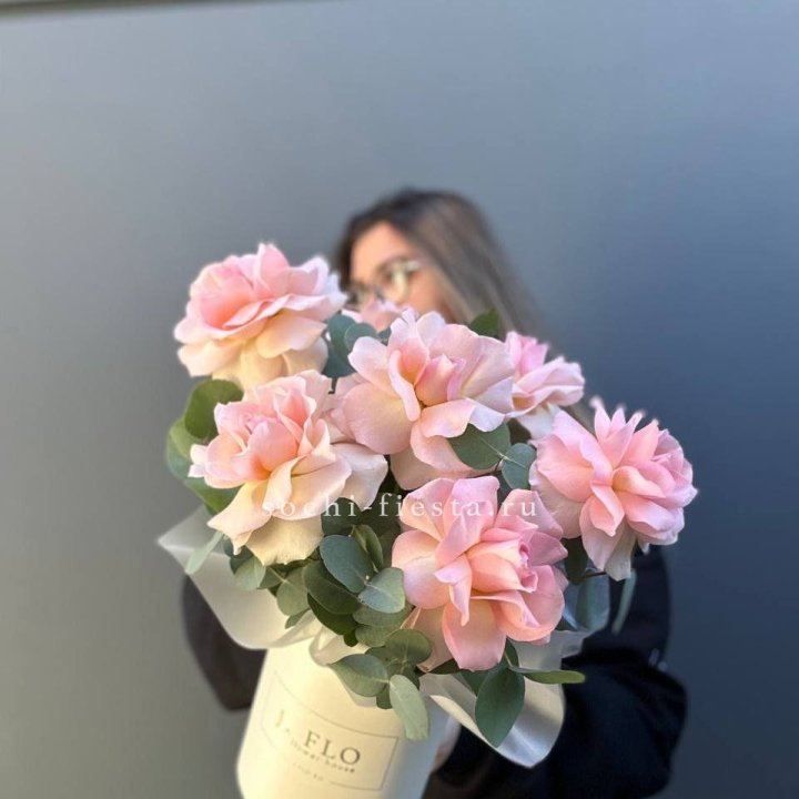 Французские роз в боксе в Орле