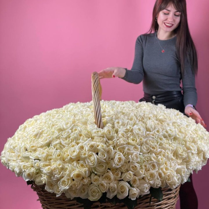 1001 белая роза в Орле