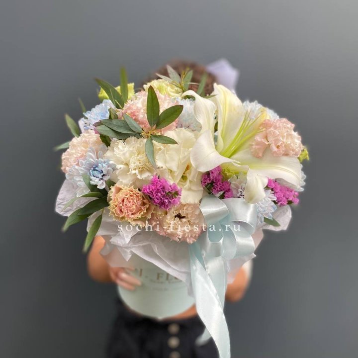 Дизайнерский цилиндр "Лилия" в Орле