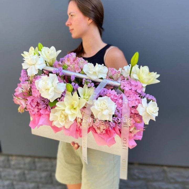 Большой бокс розовый в Орле