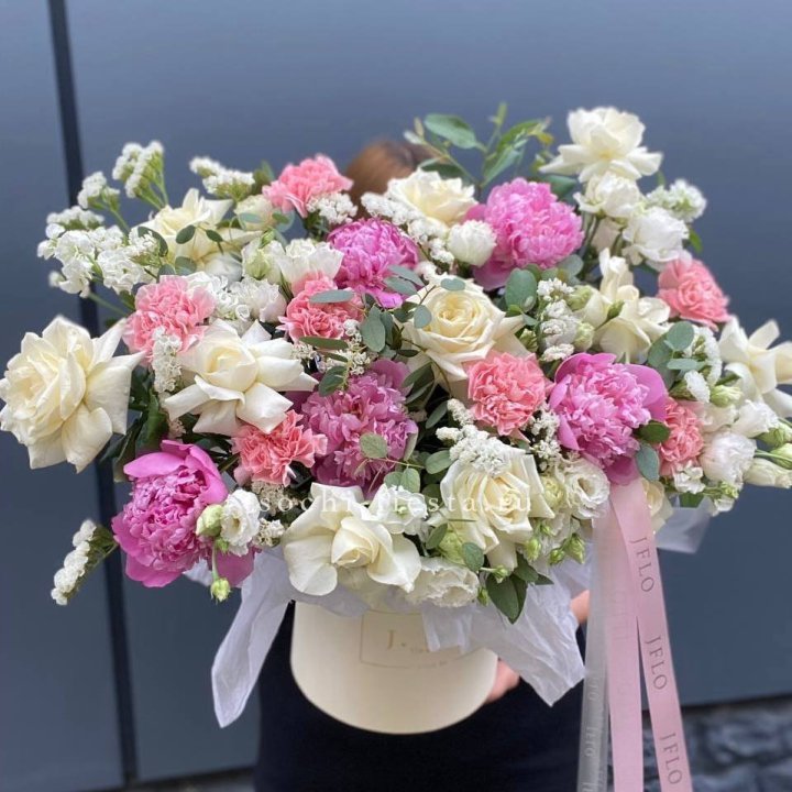 Дизайнерский бокс "Амор этерна" в Орле