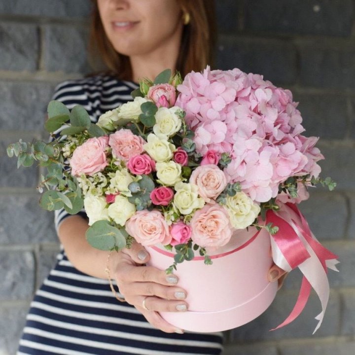 Дизайнерский цилиндр №1 в Орле