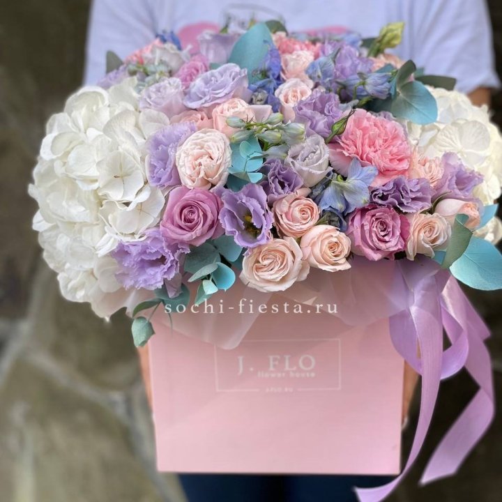 Цветочный бокс макси каб в Орле