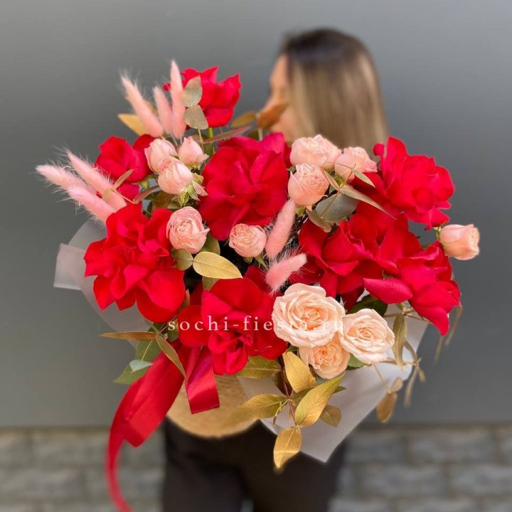 Джутовое кашпо "Любовь Лолиты" в Орле