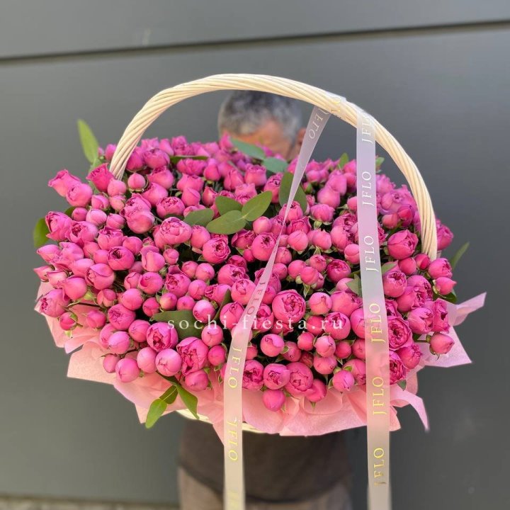 Корзина роз Мисти Баблс 101 в Орле