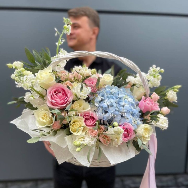 Авторская корзина "Аполинария" в Орле