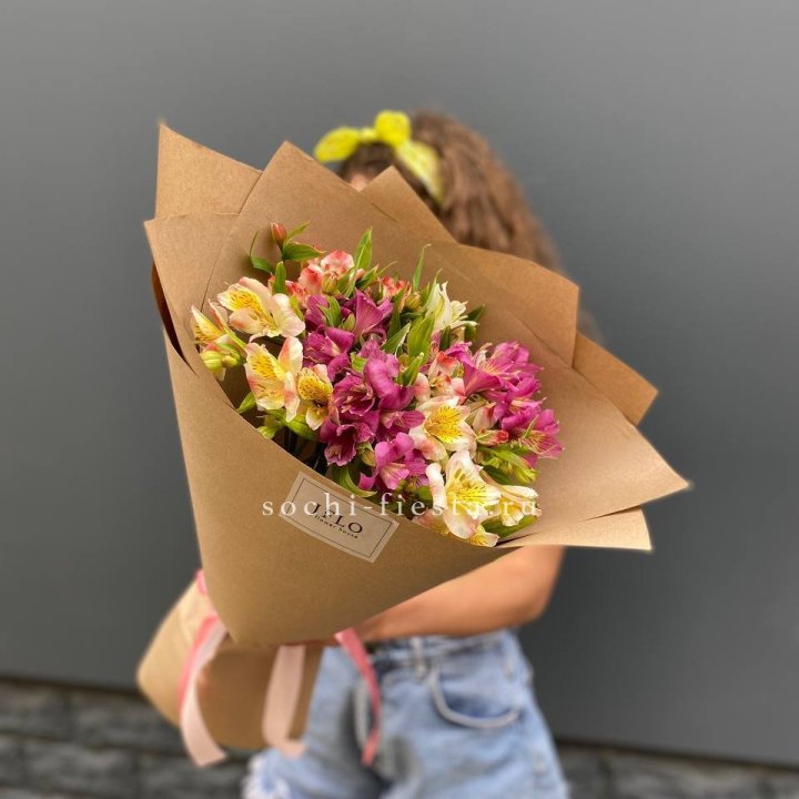 Альстромерии в крафте в Орле