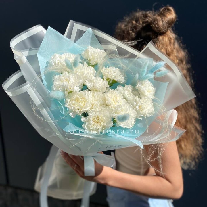 Воздушный букет из диантусов  в Орле