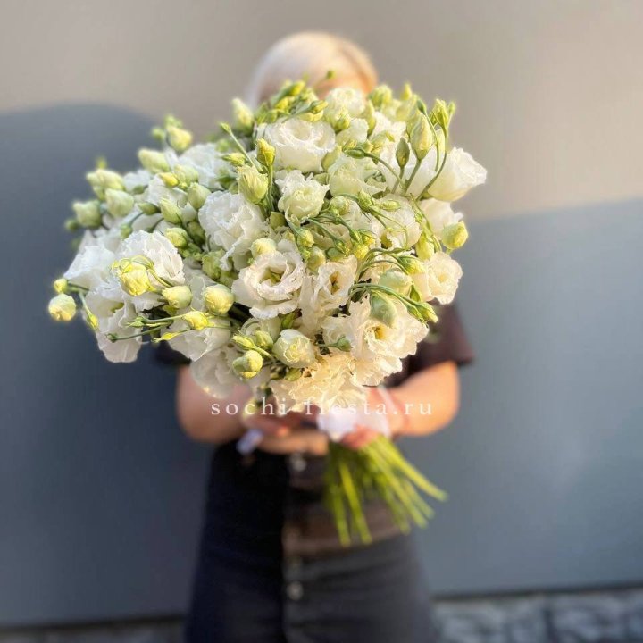 Букет эустом под ленту  в Орле