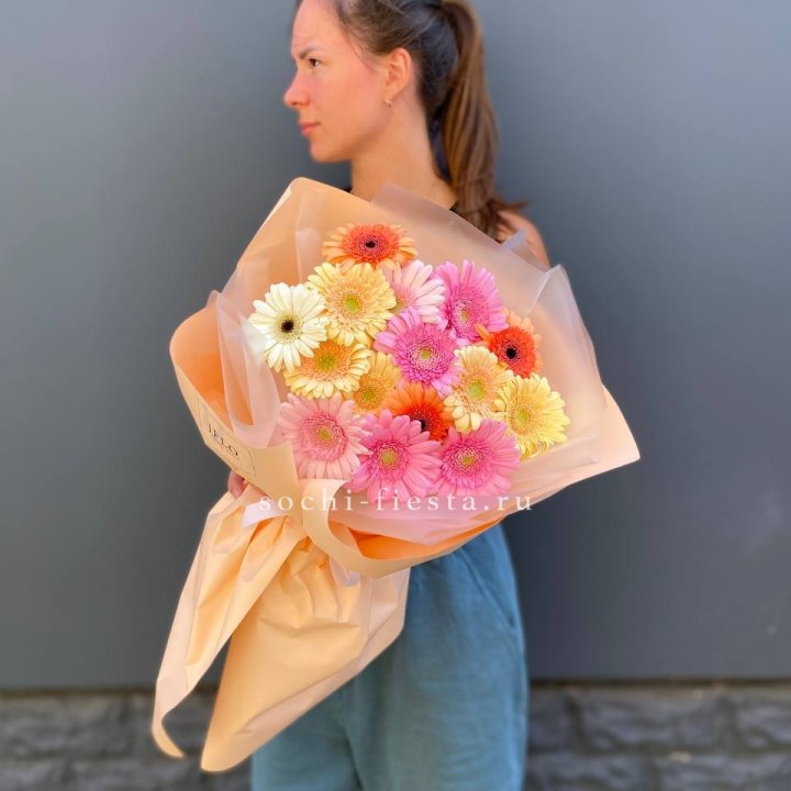 Букет разноцветных гербер в Орле