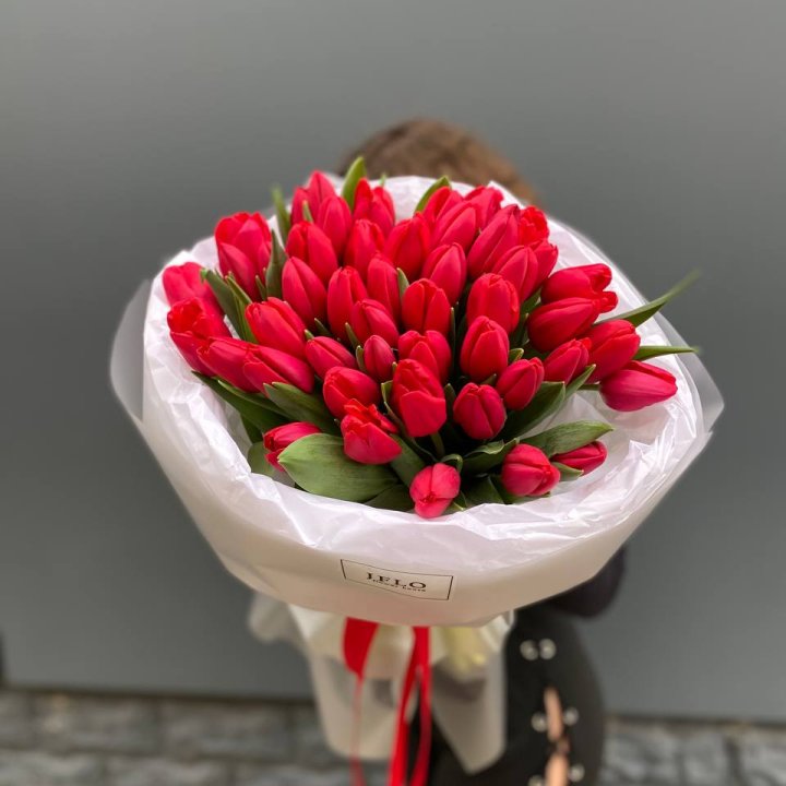 51 тюльпан "Любовь" в Орле