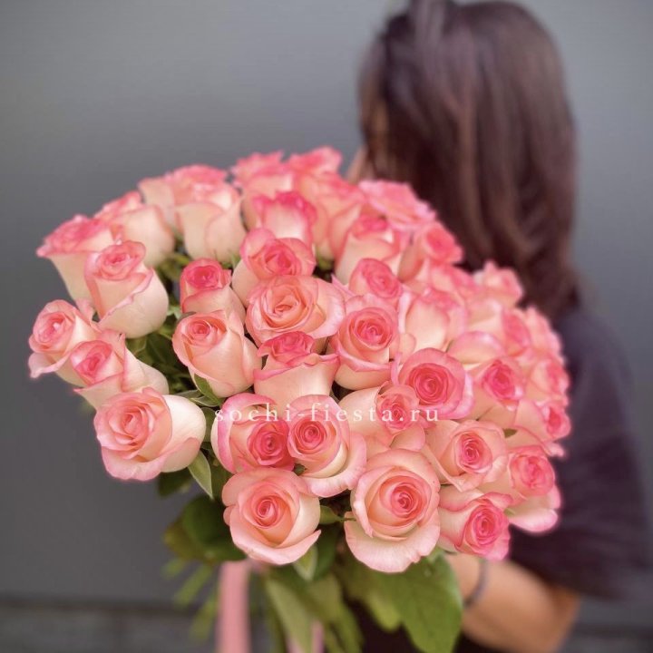 Охапка Роз Джумилия в Орле