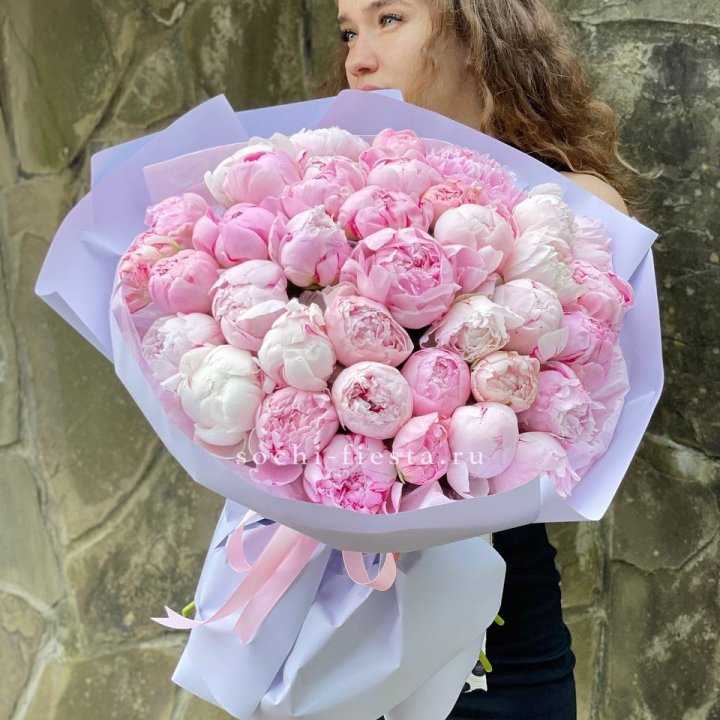 39 нежных пионов в Орле