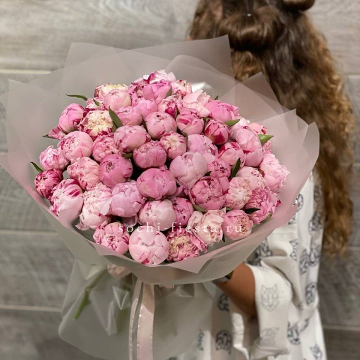 51 розовый пион в Орле