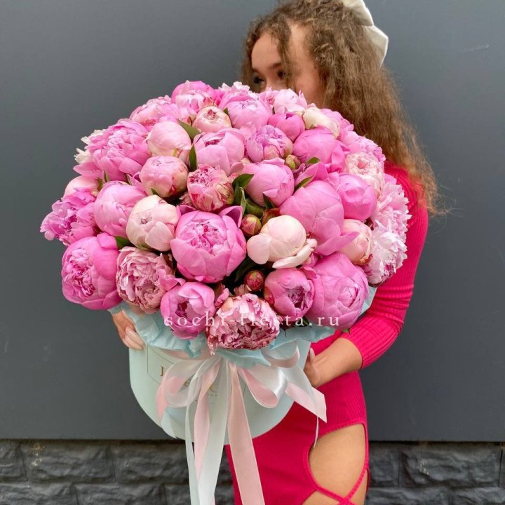 51 пион в цилиндре в Орле