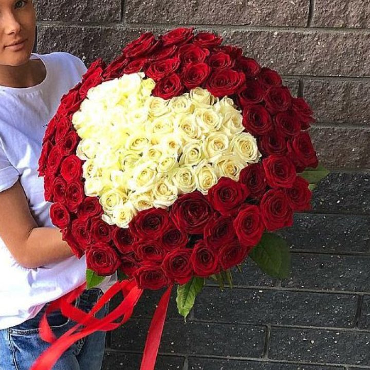 101 роза "Сердце" в Орле
