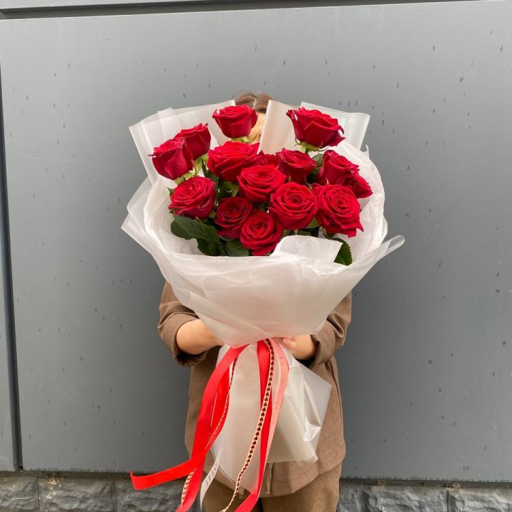 15 высоких роз  в Орле