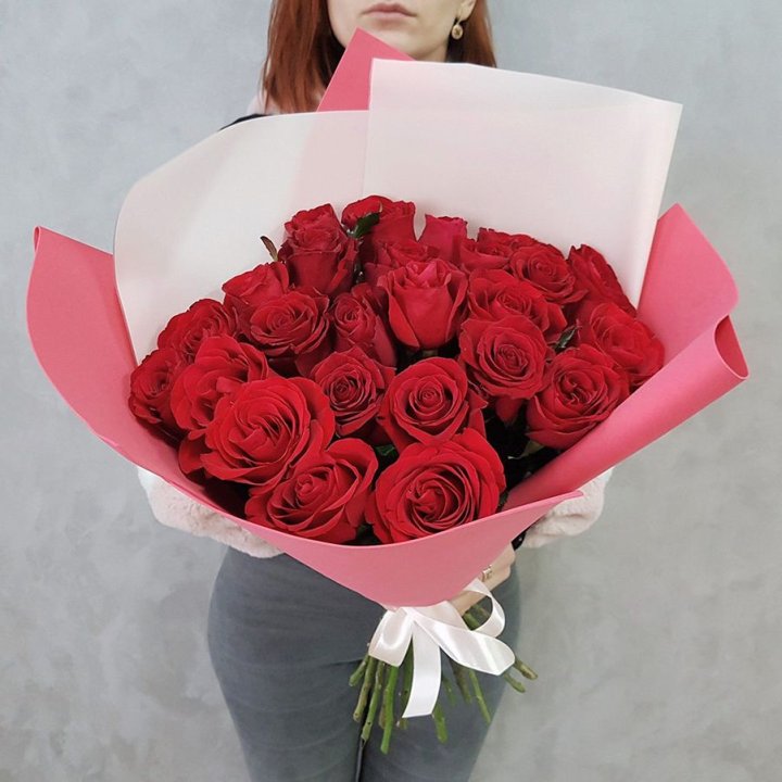 25 Красных роз рози вайт в Орле