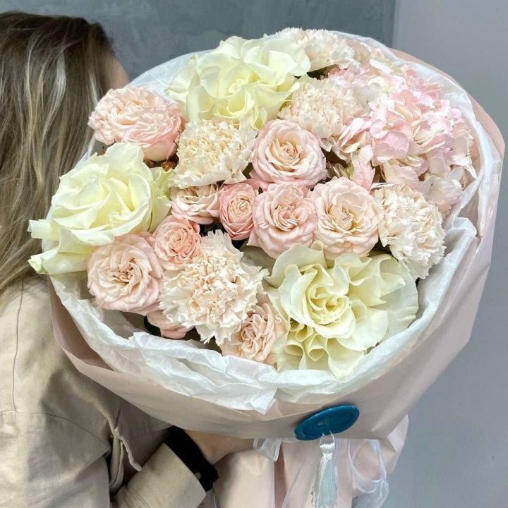 Дизайнерский букет "Джентел" в Орле