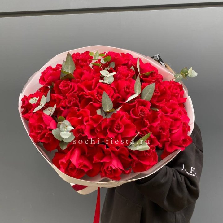 23 Красных французских роз в Орле