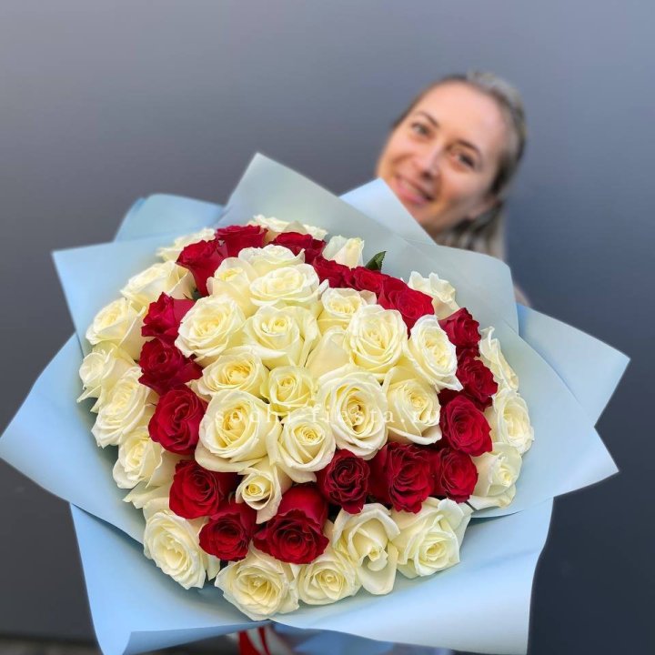 51 роза "Сердце" в Орле