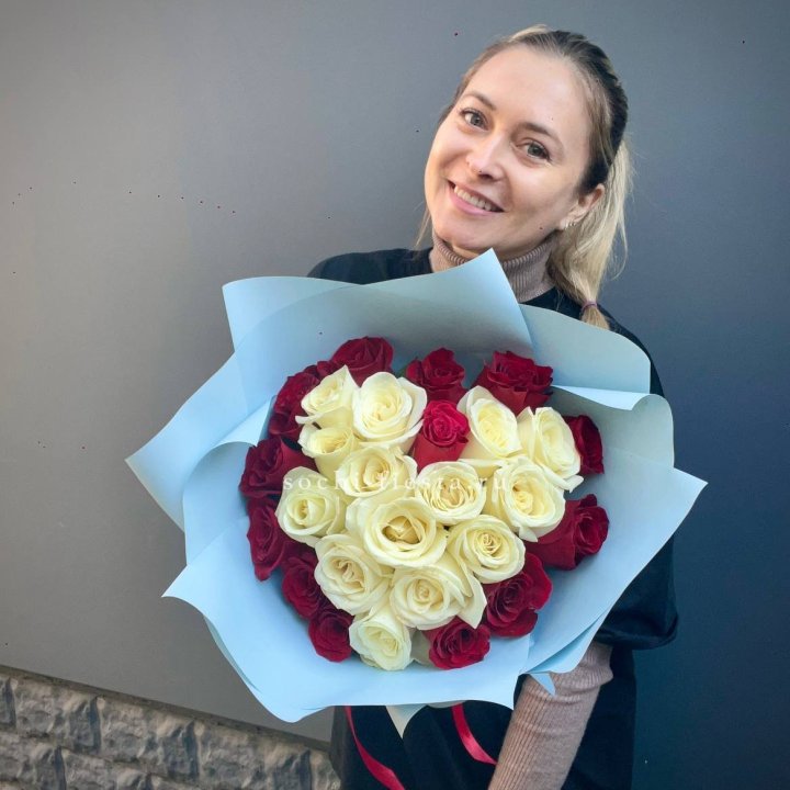 27 роз "Сердце" в Орле