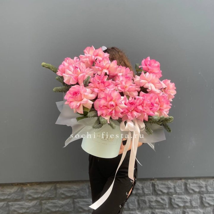 Бокс из 15 французских роз в Орле