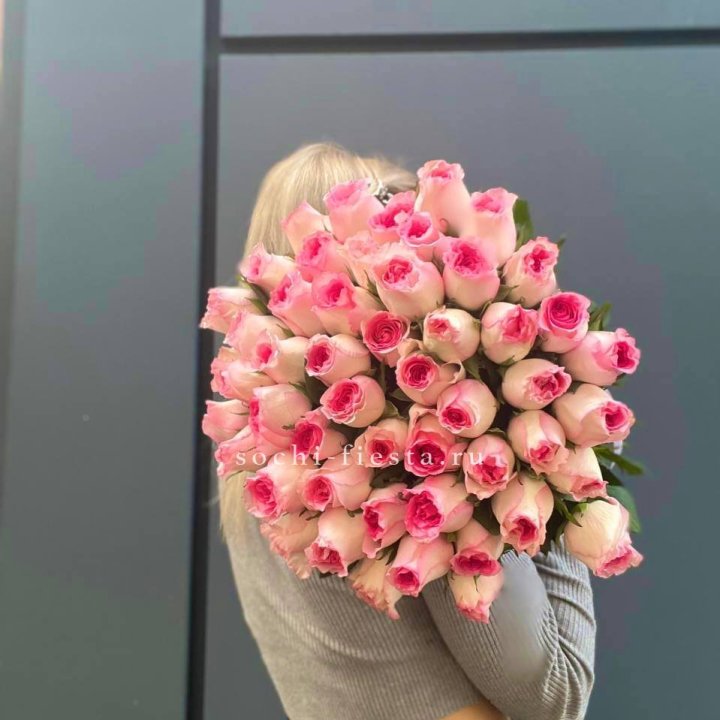 51 розовая роза в Орле