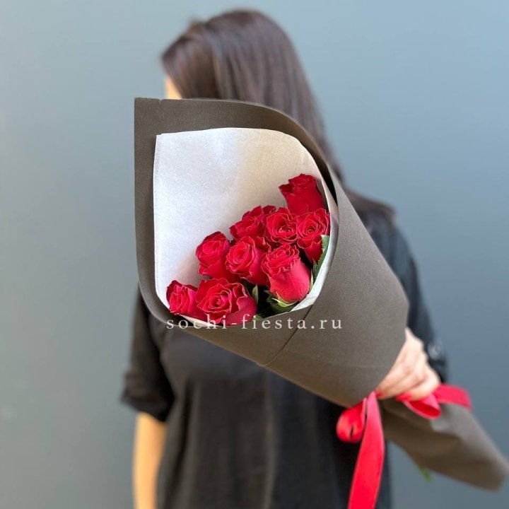 9 красных роз в фоамиране в Орле